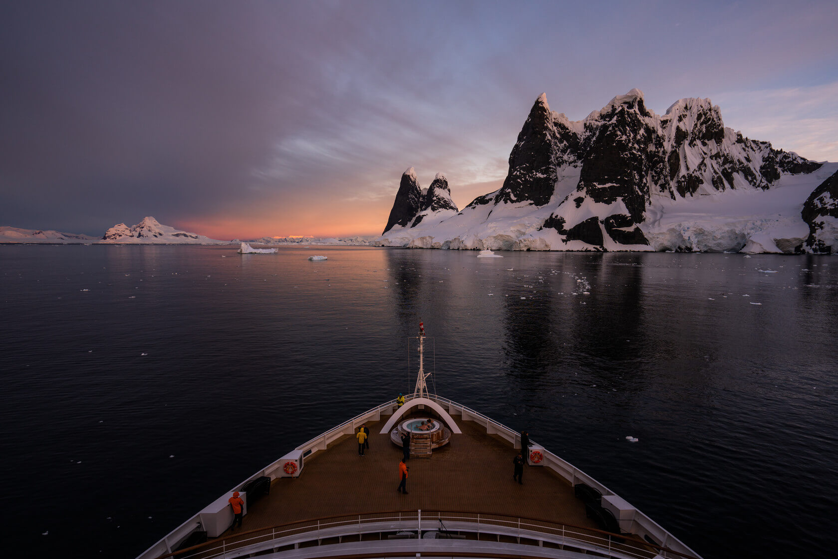 Ushuaia to Antarctica A Traveler's Guide Current by Seabourn