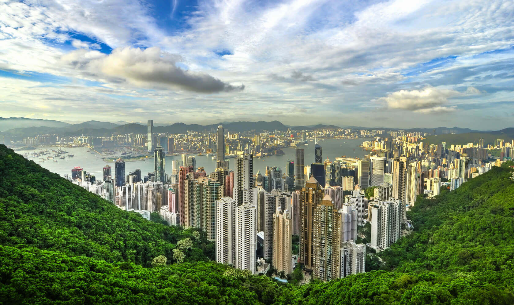 A view from Victoria Peak overlooking Hong Kong